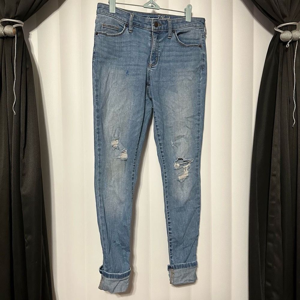 Universal Thread light wash distressed jeans with cuffs